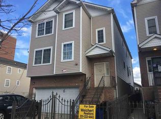 200 Hunterdon St, Newark, NJ 07103
