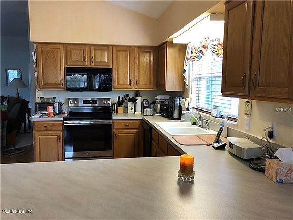 5th image of 2104 Salas Pl