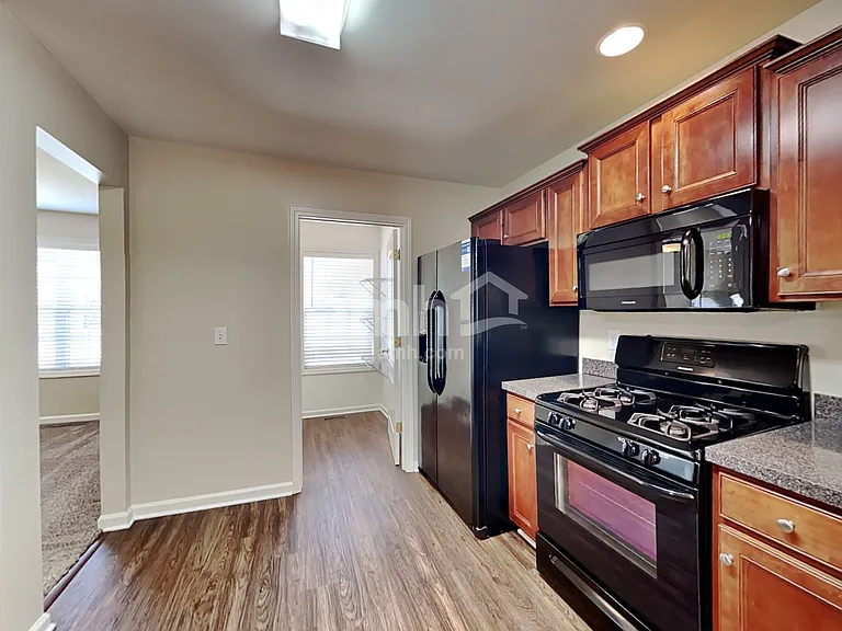 47 Brookview Ln — Photo 3
