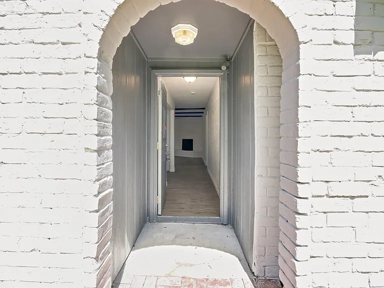 24607 Green Moss Dr — Photo 3