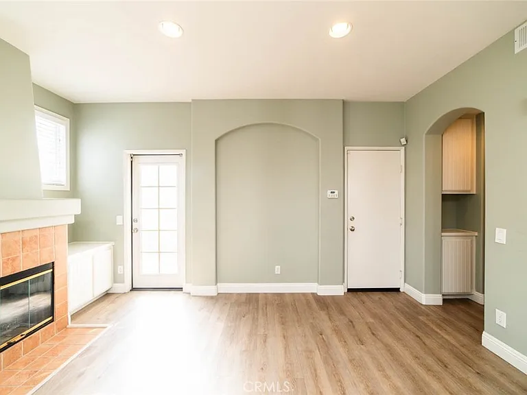 149 Trellis Ln — Photo 4