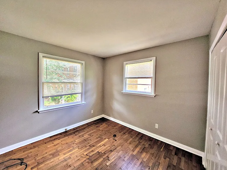 1509 Randolph Ave SE — Photo 6