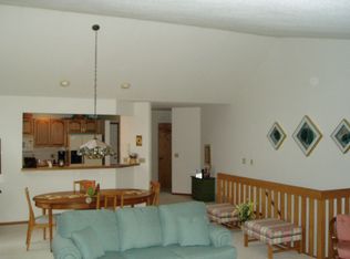 3097 Hawthorne Dr, Bay City, MI