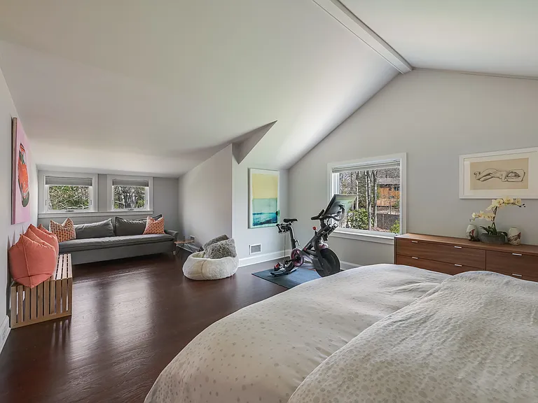 30 Harbor View Dr — Photo 15