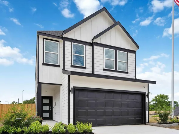 7813 Inwood Hills Ln, Houston, TX 77088