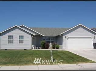 1350 E Yost Cir, Moses Lake, WA
