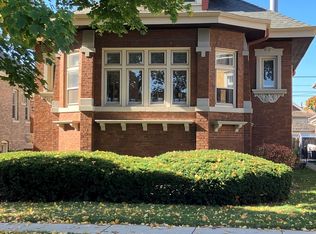 1814 Scoville Ave, Berwyn, IL 60402