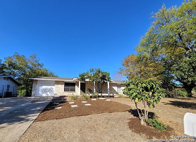 1st image of 131 Hialeah Ave
