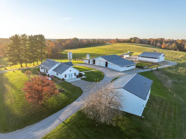 4890 State Route 204 NE, Mount Perry, OH 43760