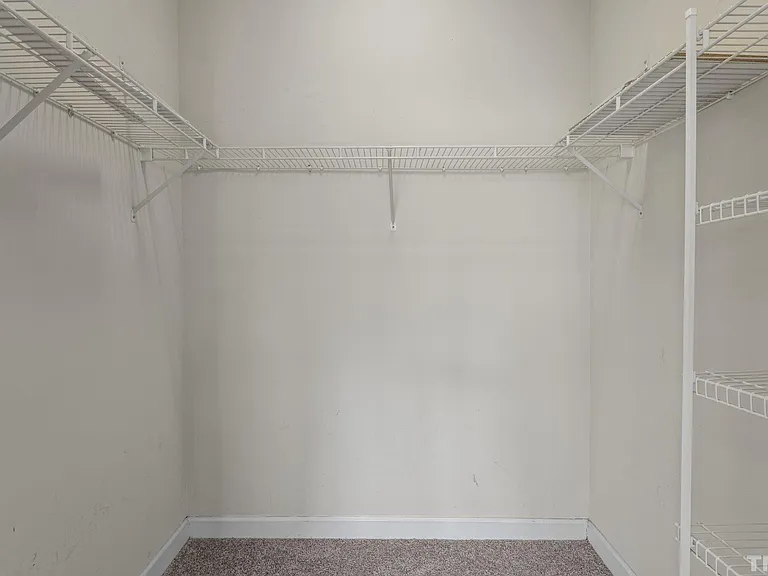 200 S Dawson St #202 — Photo 10