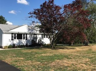 1336 East St N, Suffield, CT 06078