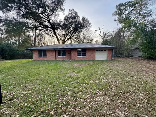370 Johnson St, Woodville, TX 75979