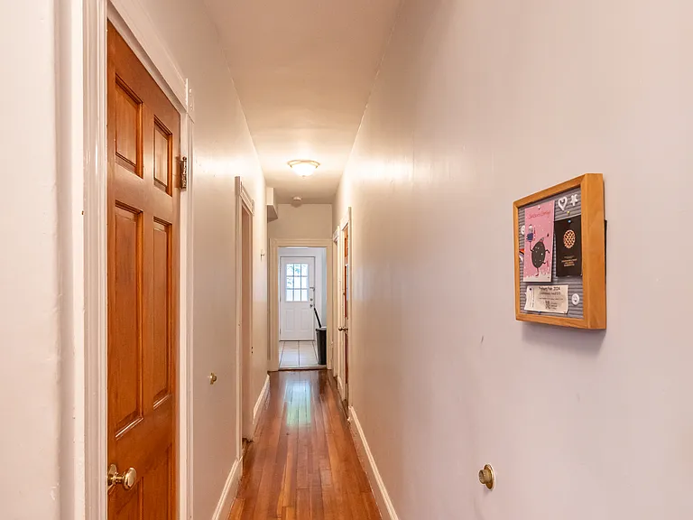 86 Brook St #1 — Photo 27