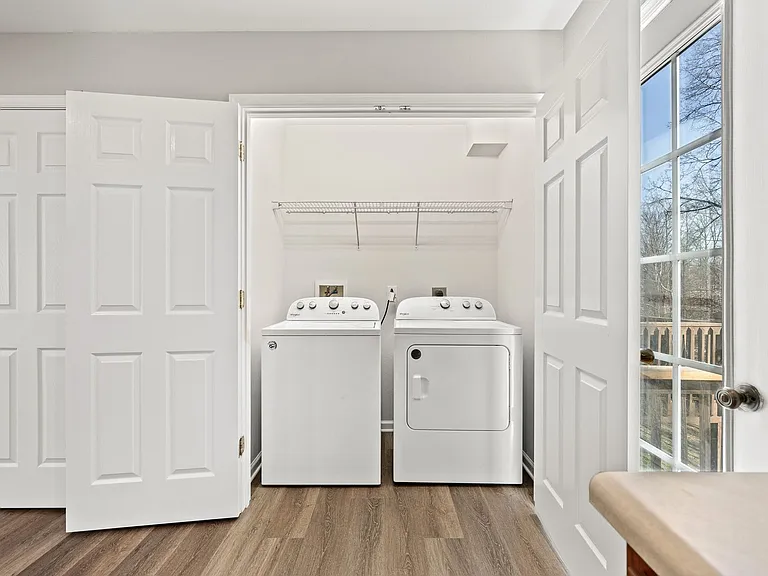 110 Aaron Pl #106 — Photo 15