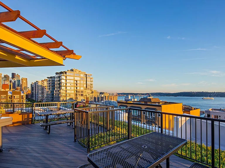 Minnie Flats | 101 Denny Way, Seattle, WA 98109 — Photo 44