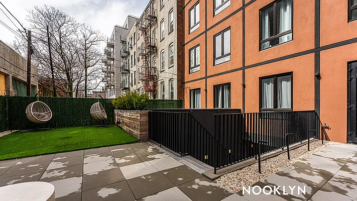 Rented by Nooklyn NYC LLC | media 17