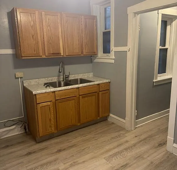 1610 N Moody Ave #1 — Photo 4