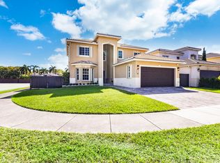 8998 SW 211th Ln #8998, Miami, FL 33189