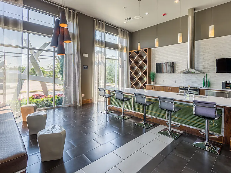 Full-service gourmet entertainment kitchen