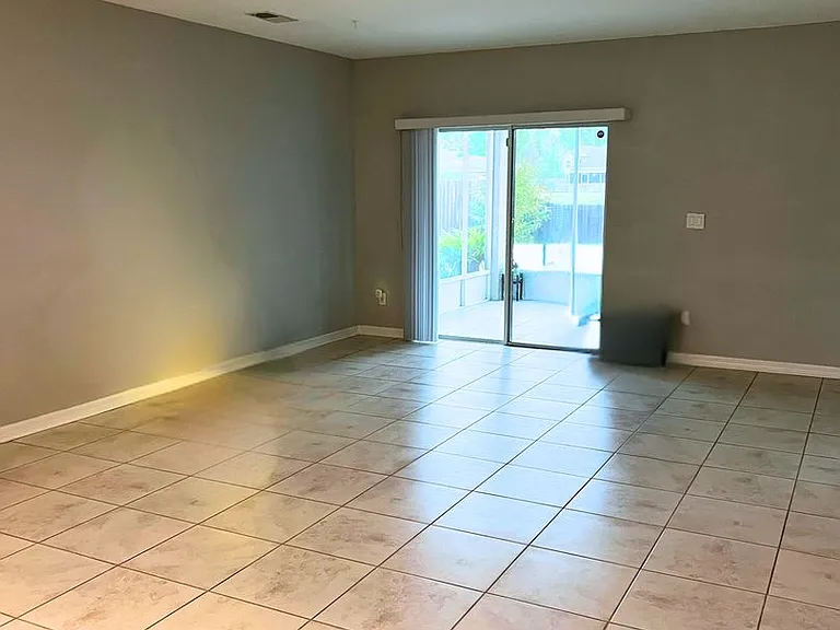 125 Walnut Way — Photo 7