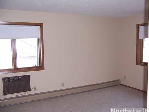 2nd image of 324 S 4th Street