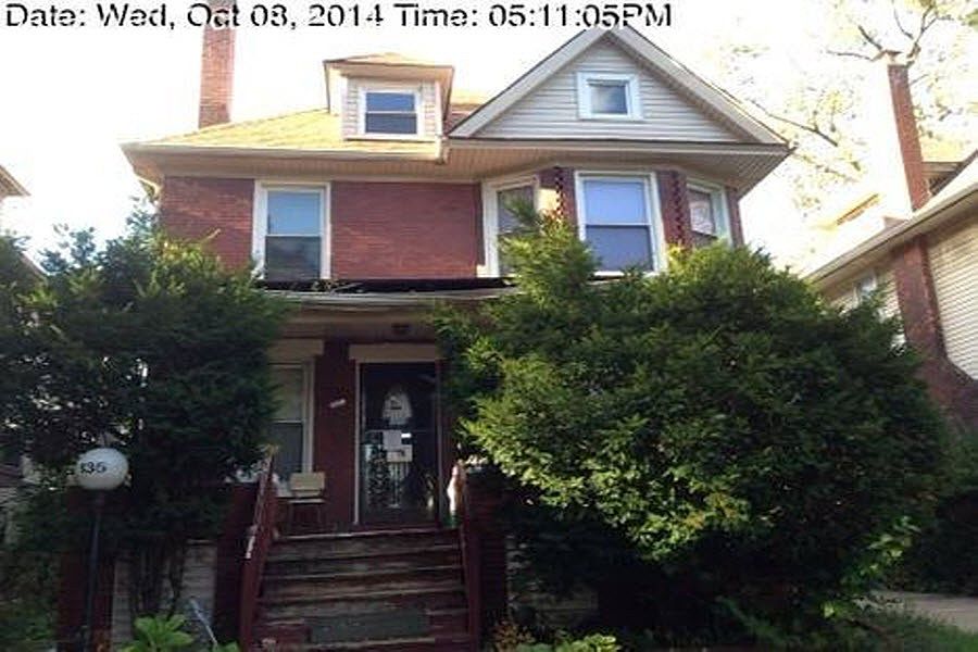 1st image of 135 Woodland St