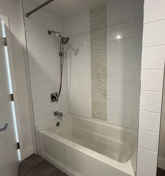 1101 S Harvard Blvd #202 — Photo 11