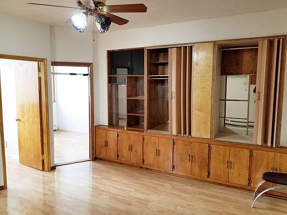 2nd image of 1225 71st St #2