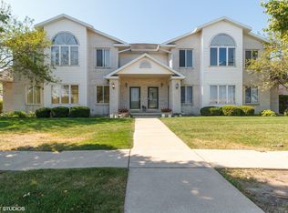 1532 Northfield Meadows Blvd APT 3, Bourbonnais, IL 60914