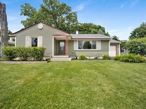 33298 N Eastwood Rd, Grayslake, IL 60030