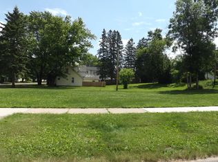 609 Douglas St, Merrill, WI 54452