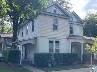 406 W 6th St APT 3, Chico, CA 95928
