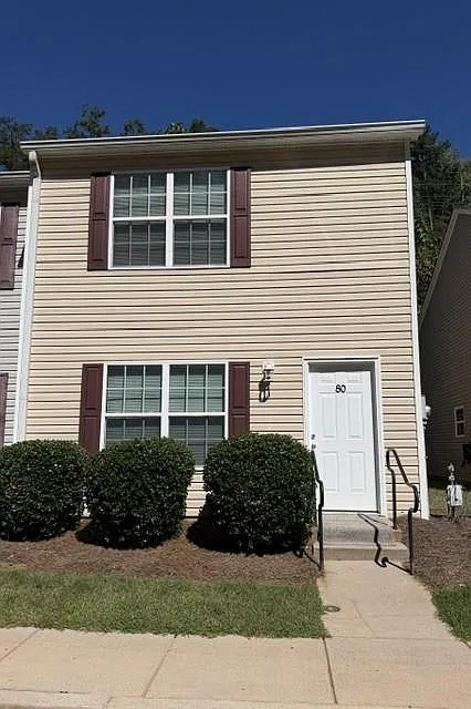 2 bed, 2.5 bath, 1224 sqft, $1,425 — Photo 1