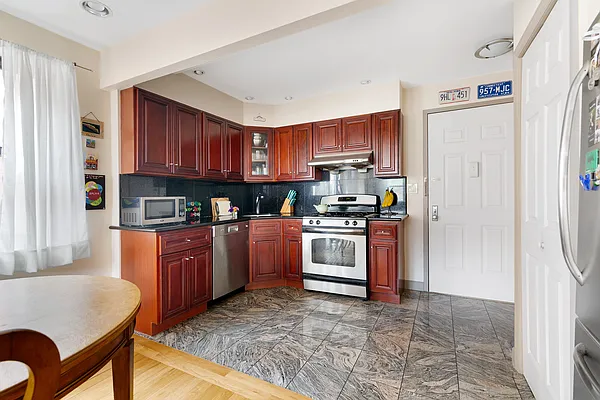 Sold by Corcoran | media 3