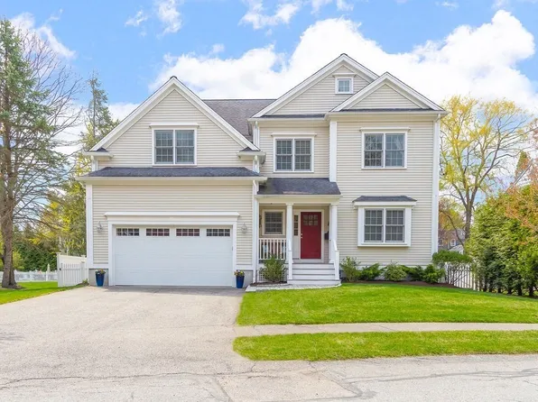 80 N Hill Ave, Needham, MA 02492