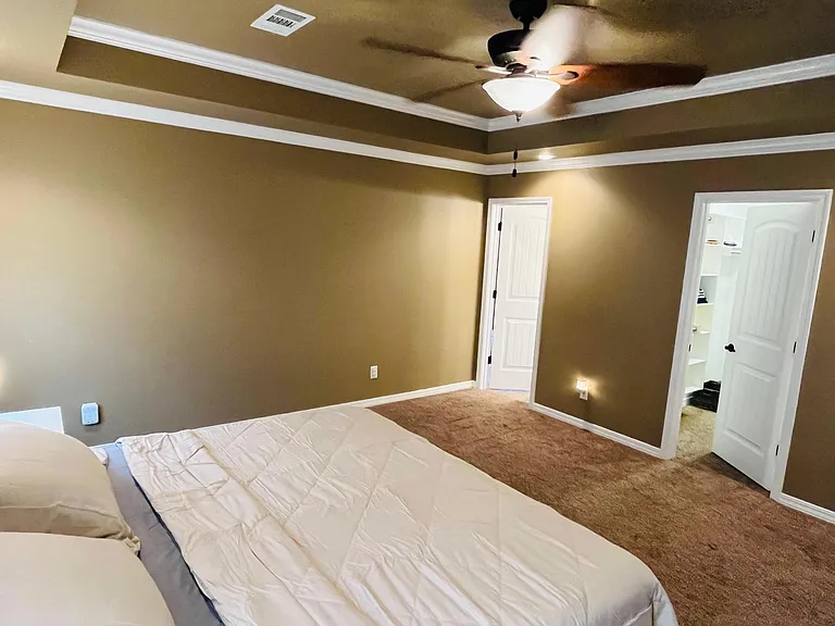 261 Redwood Ln — Photo 10
