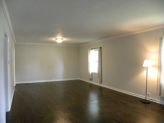 3rd image of 301 E Emmons St