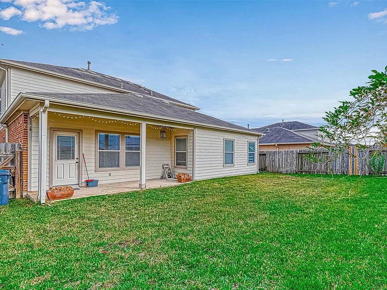 2815 Mustang Hill Ln — Photo 42