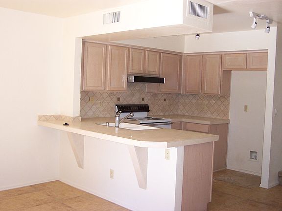 Kitchen Breakfast island