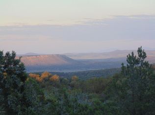 688 W Ridge Runner Rd, Seligman, AZ 86337