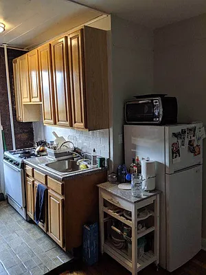 Rented by Space Real Estate | media 13