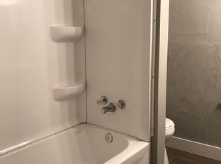 818 Broad St APT B, Elyria, OH 44035