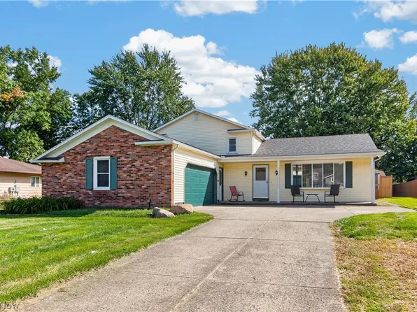 6005 Opal St, North Ridgeville, OH 44039