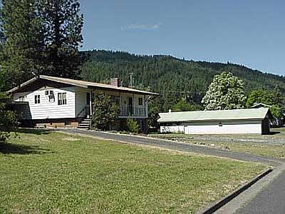 2nd image of 12576 Vista Ave