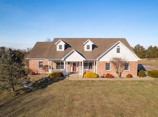 5255 Salem Fields Rd, Farmington, MO 63640