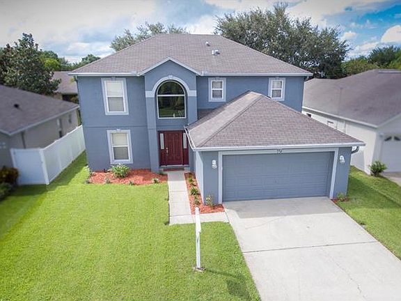 2nd image of 124 Monterey Oaks Dr