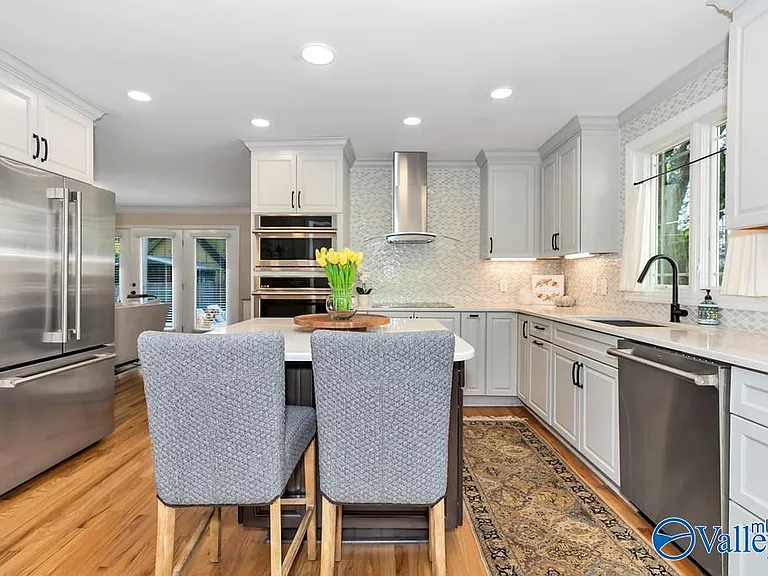 1410 Ward Ave NE — Photo 18