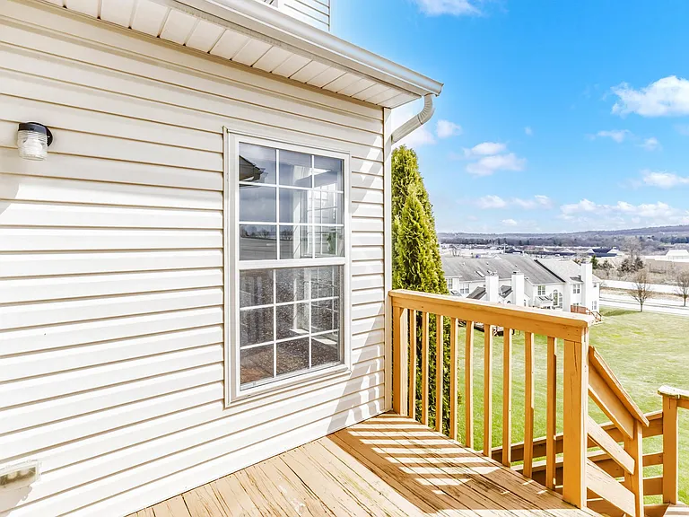 128 Madison Way — Photo 36