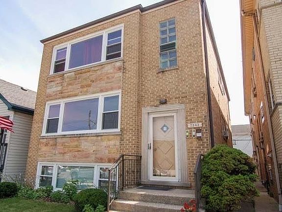 3rd image of 7343 W Fullerton Ave APT 1
