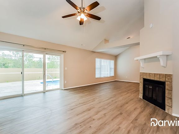 4th image of 333 Goldstone Pl